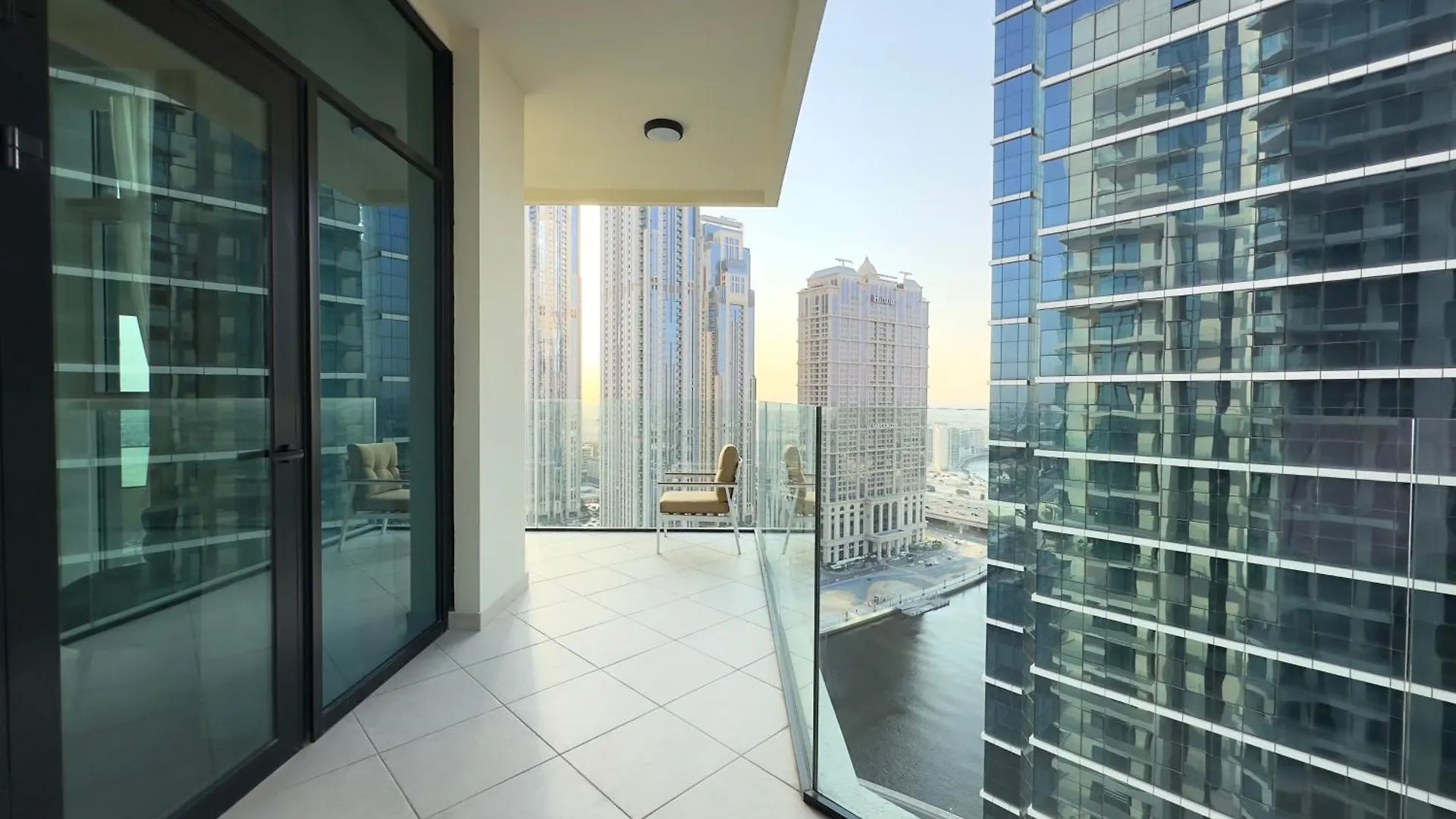 Dar Vacation - Stunning 2Bdr - High Floor With Great View Apartment Dubai