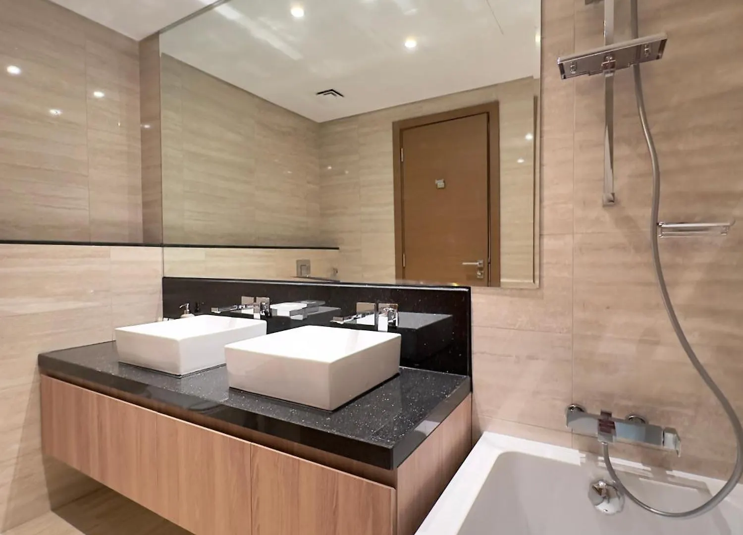 Dar Vacation - Stunning 2Bdr - High Floor With Great View Apartment Dubai